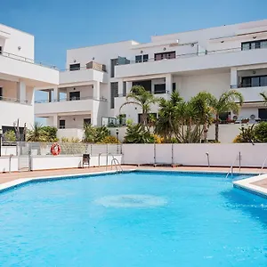 apartamento-caada-honda-conil.es-andalucia.com/